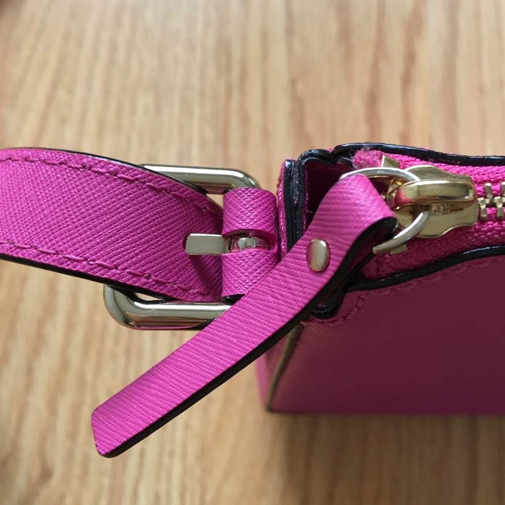 Kate Spade Bubblegum Pink Crossbody Handbag NWOT - Picture 7 of 7